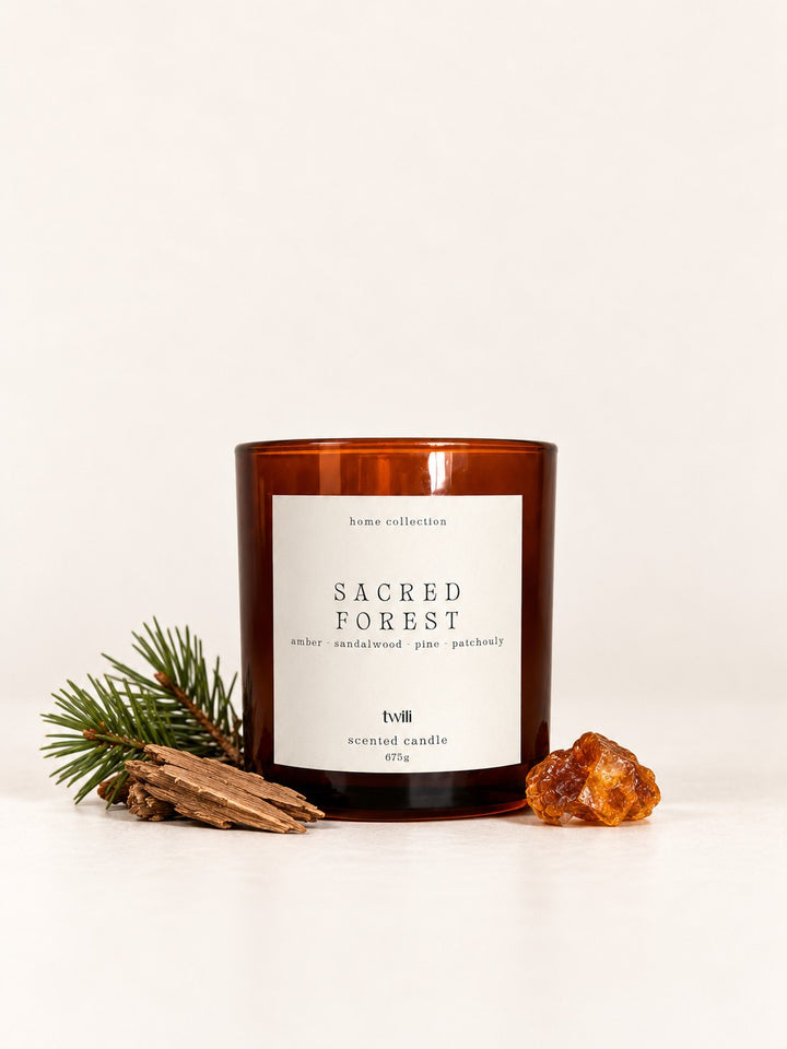 twili Sacred Forest scented candle M, 675 g